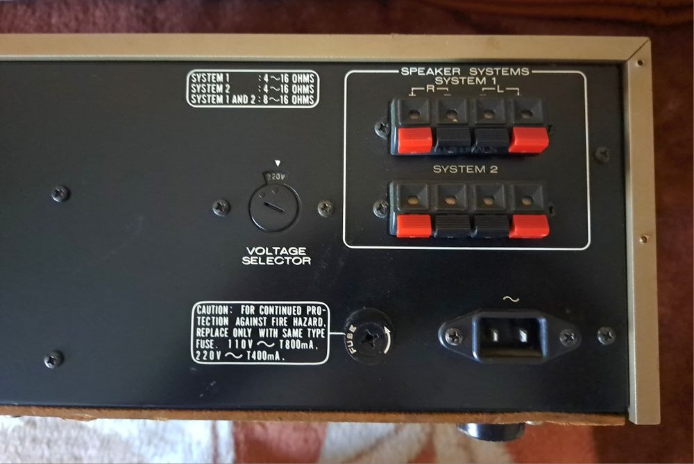 Amplituner Marantz SR 810.Piękne stereo.