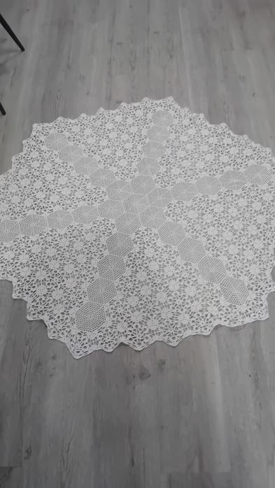 Toalha redonda em renda