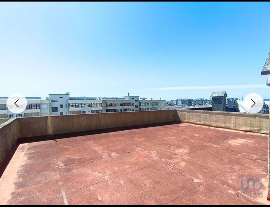 Vendo T1 em Chafé com vista mar