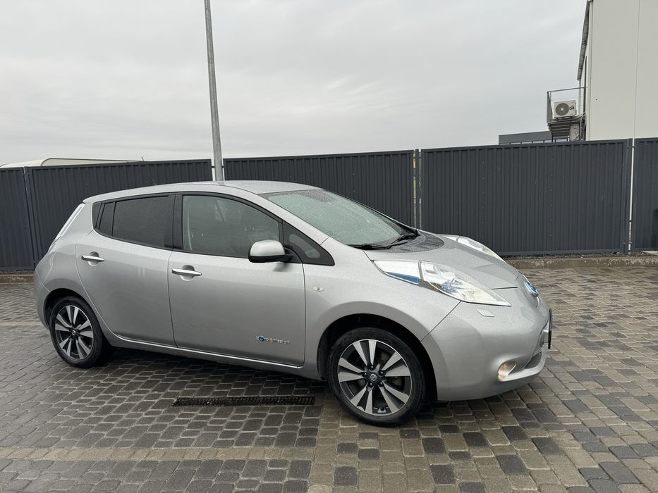 Nissan Leaf SL 2016 (топова комплектація)