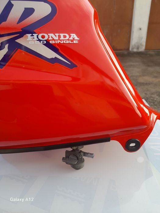 Depósito de mota Honda SLR 650