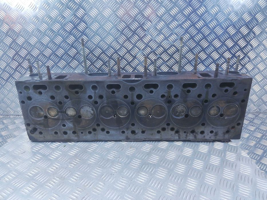 Głowica do silnika Perkins 1006. Cylinder head Perkins 1006