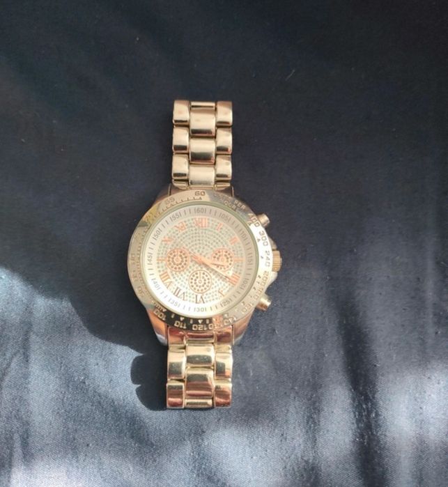 Zegarek damski Avon