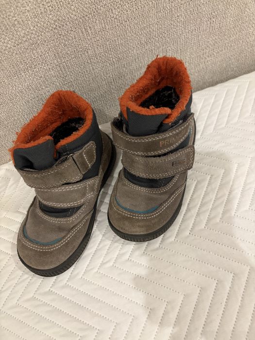 Buty zimowe Primigi rozm. 26