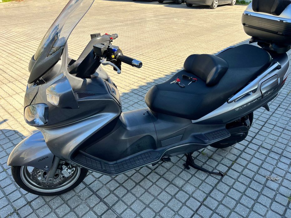 Suzuki Burgman 650 Executive