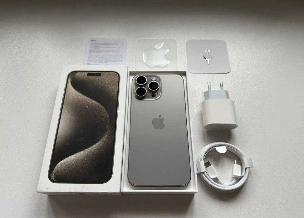 iPhone 15 Pro Max, 256 ГБ, SIM + eSIM