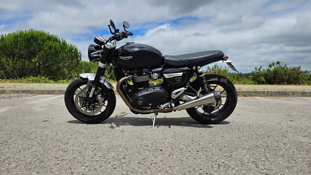 Triumph Speed Twin 1200