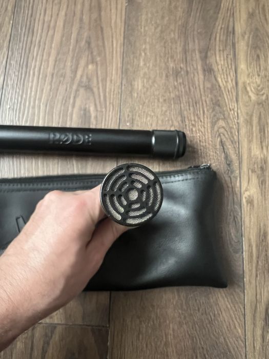 Rode NTG3B Радиовещательный микрофон-пушка.