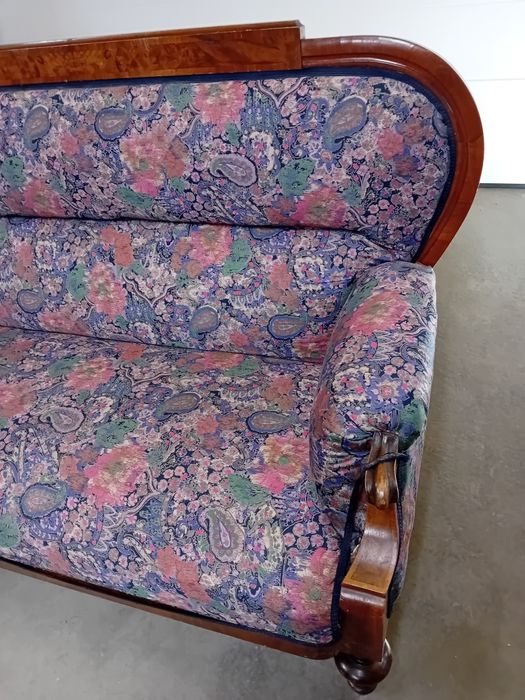 Sofka Bidermeier