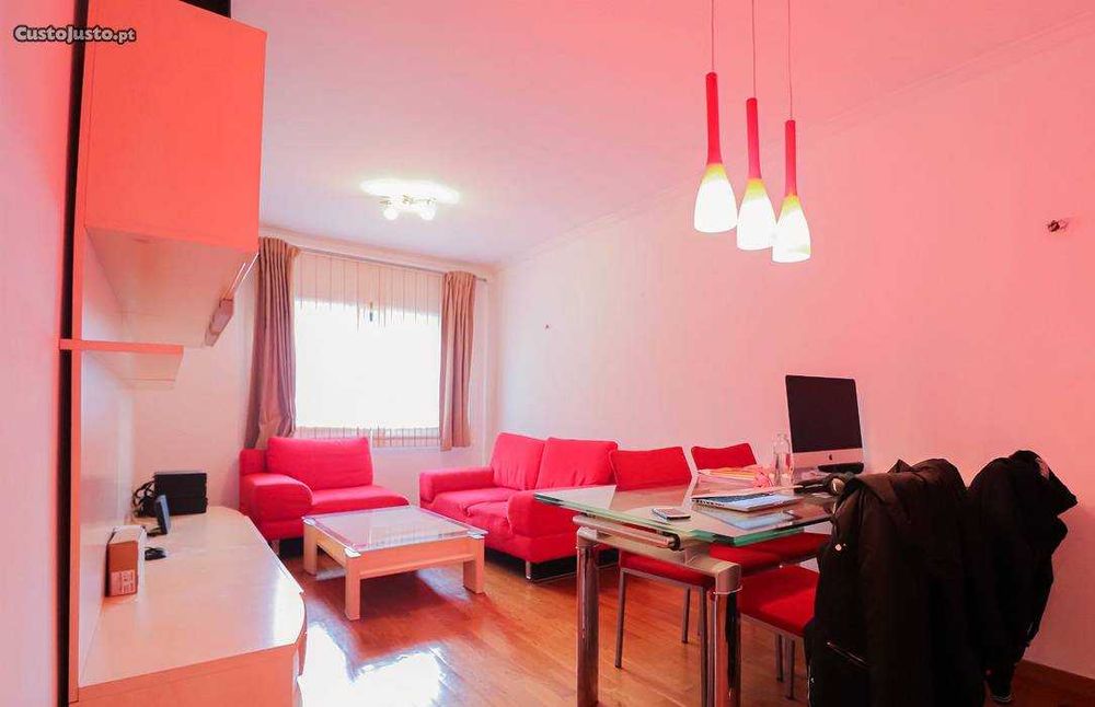 T1 Damião de Góis / Marquês - Centro Porto - Lugar Garagem