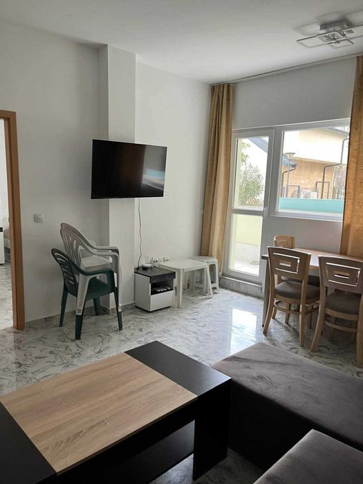 Apartament w Słonecznym Brzegu- basen, 7 min do morza
