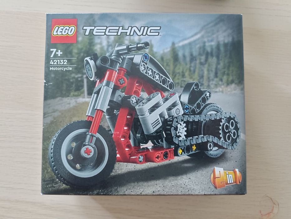 よ 様 Lego Technic Motocykl 42132