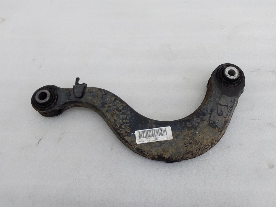 Braço de suspensão trás direito VOLKSWAGEN Golf VII (5G1, BQ1, BE1, BE