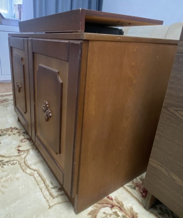 Тумба під телевізор (комод)