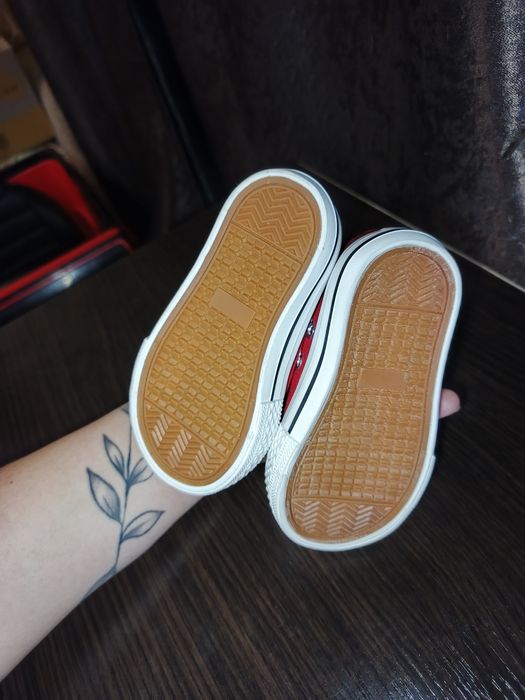 Кеди на дівчинку  20 розмір