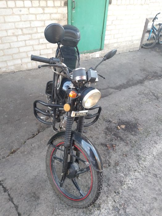 Продам новенький мопед