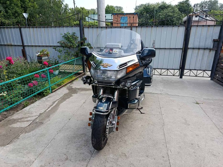 Продам  Honda Gold Wing