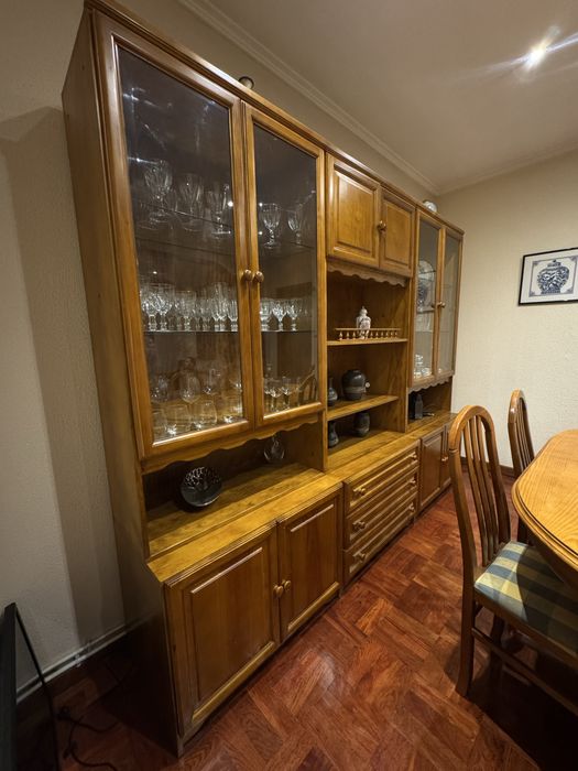 Conjunto de movel de sala + mesa c/ 6 cadeiras