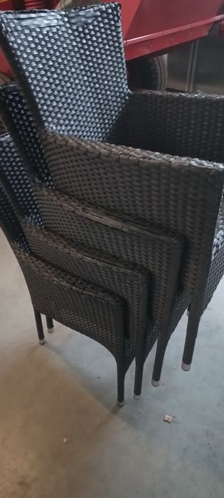 Krzesła ogrodowe z technorattanu – komplet 4 sztuki