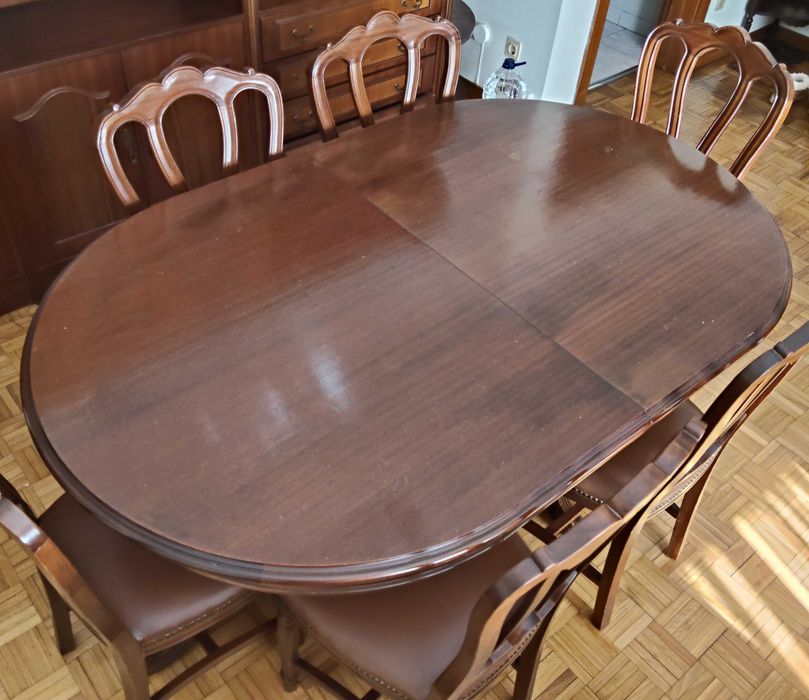 Mesa jantar com 6 cadeiras