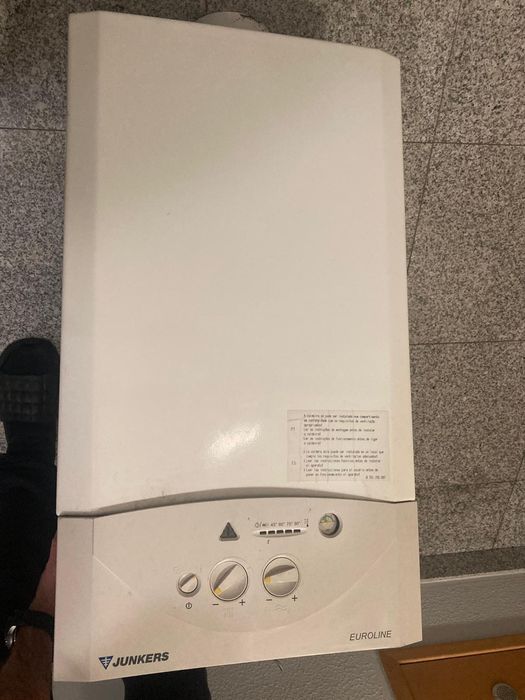 Caldeira JUNKERS Euroline para AQS e aquecimento central