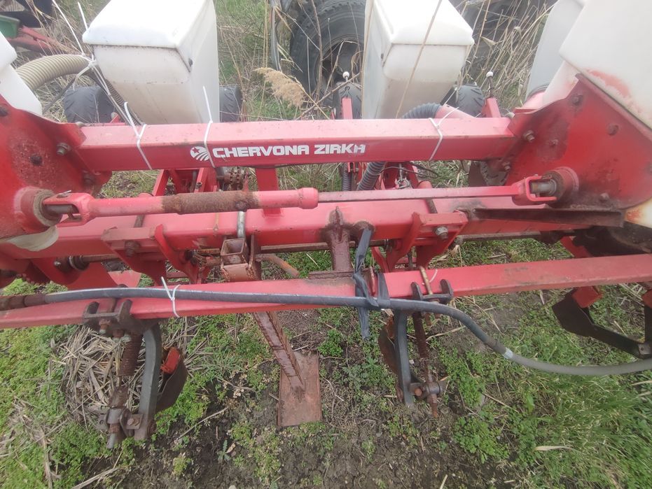 Продам сівалку  ВЕСТА-8. АГД-2.5Н Ціна за комплект.