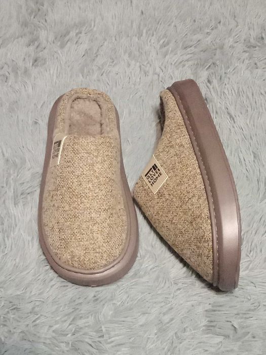 Капці чоловічі теплі.