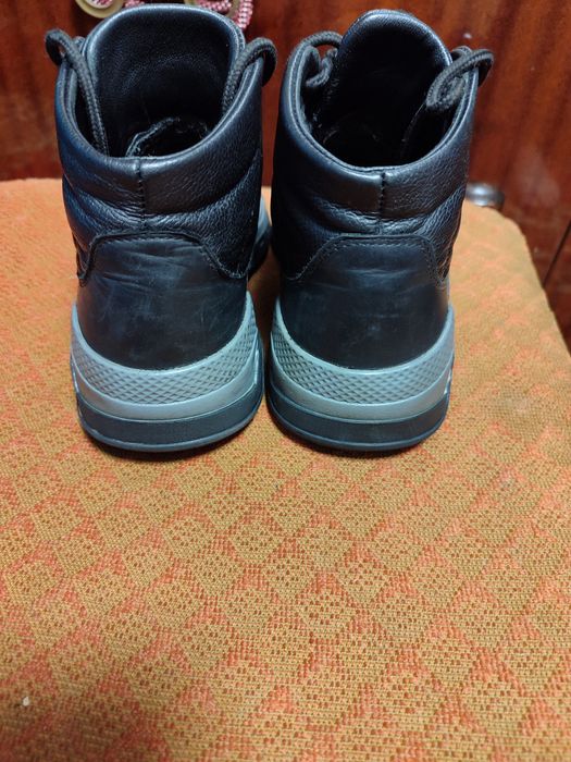 Зимові хлопчачі кросівки 38 р. 24 см