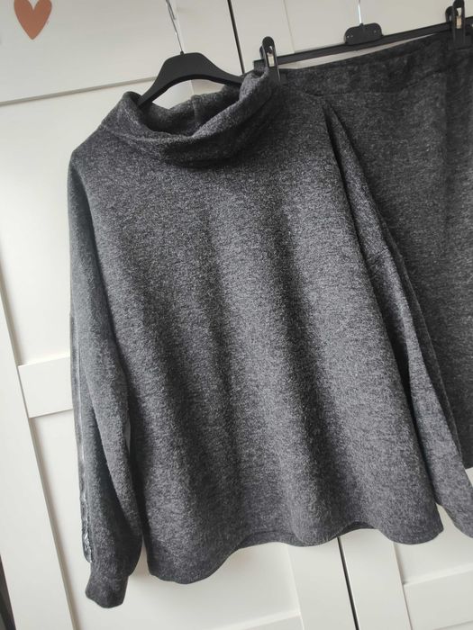 Komplet spódnica midi sweter bluza dzianina golf uni