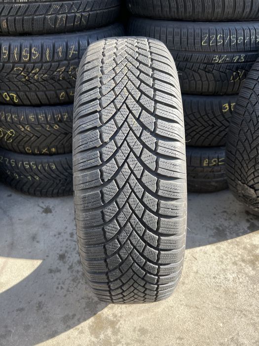 #Opona bridgestone 215/65/17 pojedynka