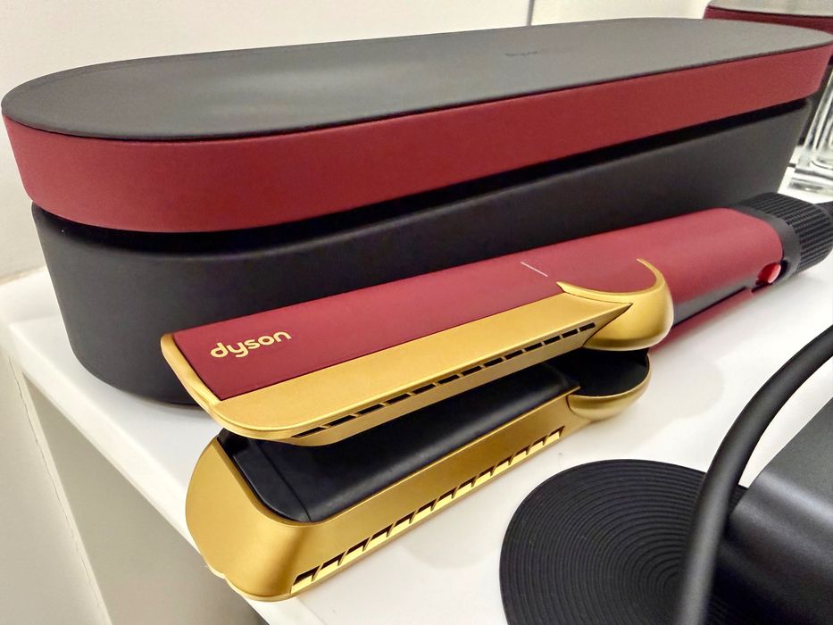 Dyson Airstrait Red Velvet/Gold