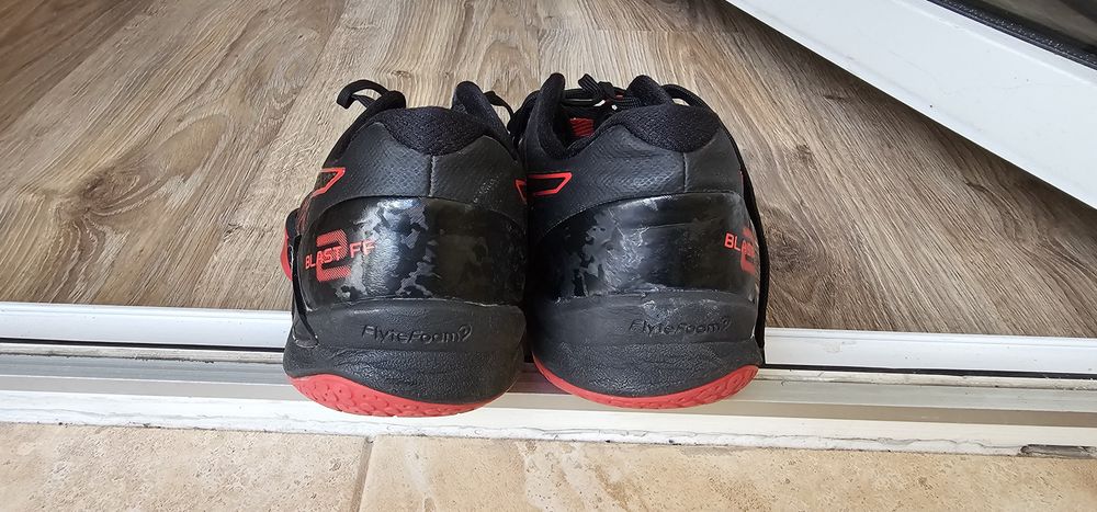 Asics Blast 2FF męskie rozmiar 42 wkładka 27,5