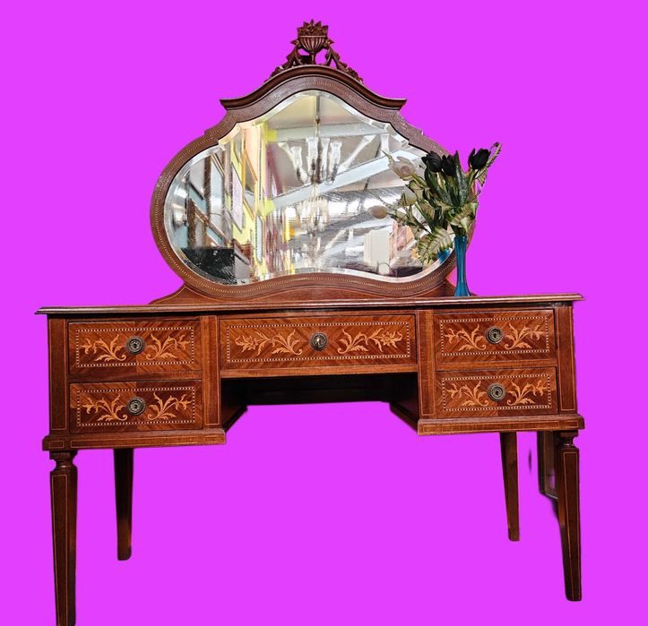 Toucador antigo estilo D. Maria - Muito bom estado geral