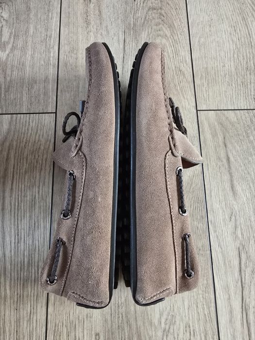 Zamszowe mokasyny Massimo Dutti
