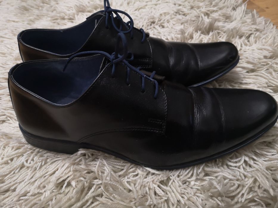 Czarne skórzane półbuty