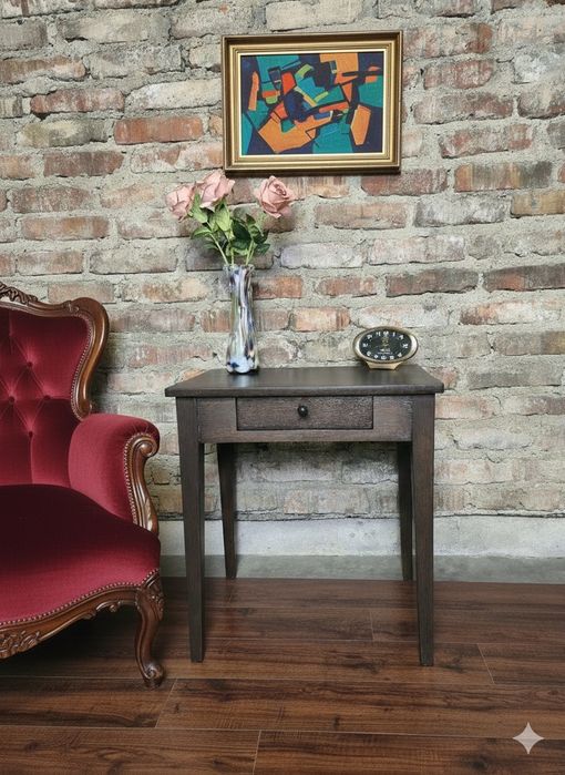 Stolik/konsolka vintage po całkowitej renowacji