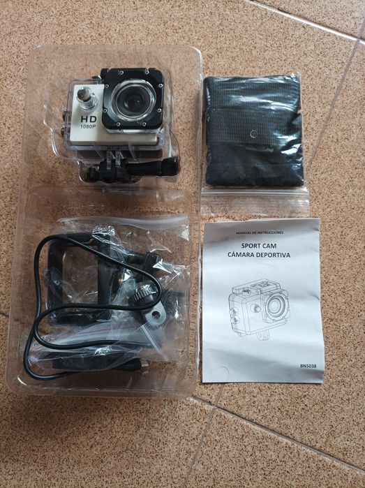 Câmara de filmar a prova de água nova.