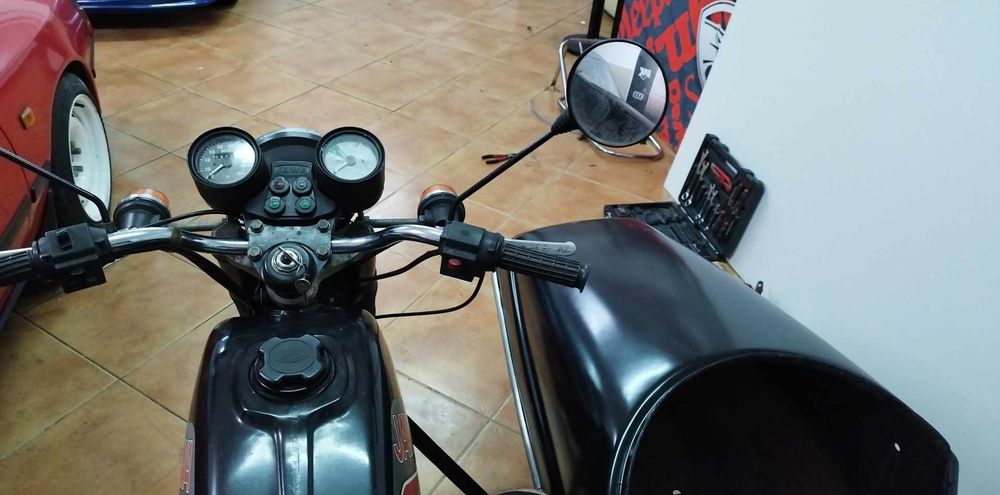 Jawa Ts350 com SIDE car