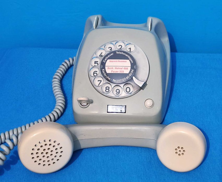 Телефон дисковый TAp 612 GbAnz-3,редкий винтажный