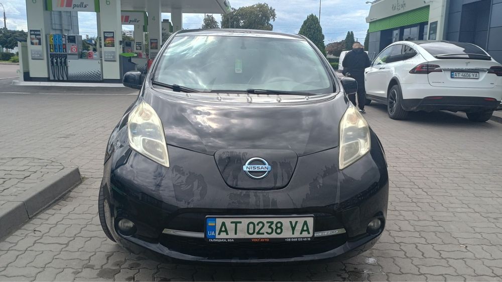 Nissan Leaf з АКБ 42 кВт для TAXI, доставки, особистого користування