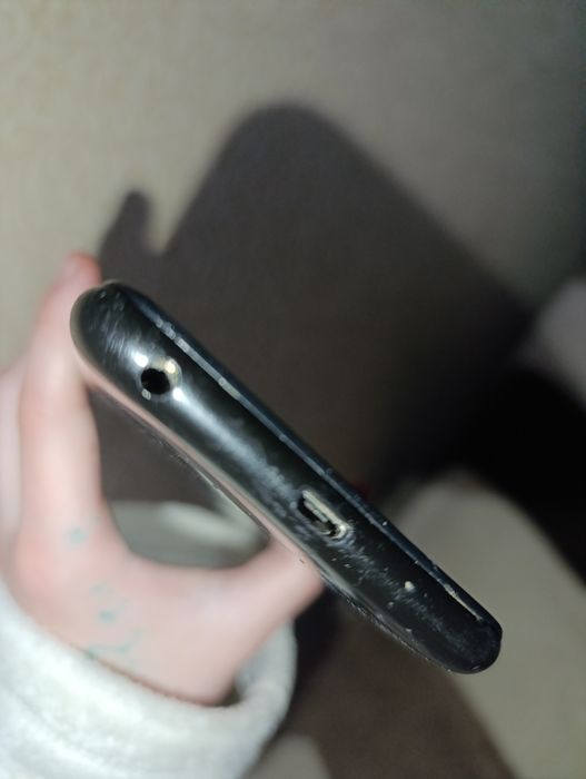 Телефон meizu, чорного кольору