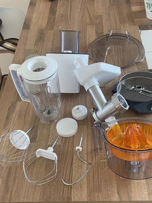 BOSCH Robot planetarny MUM58258 na części Binczarowa • OLX.pl