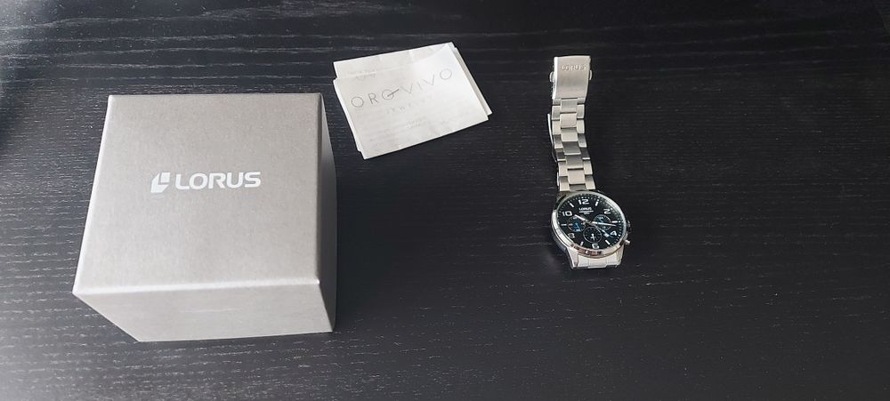 Relógio  lorus para venda