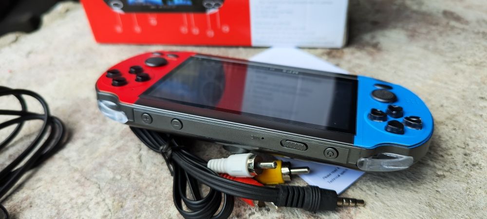 Przenośna konsola do gier.