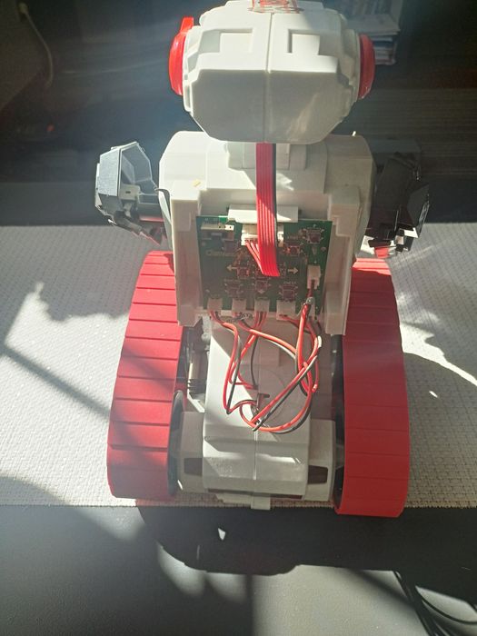 Clementoni Evolution Robot