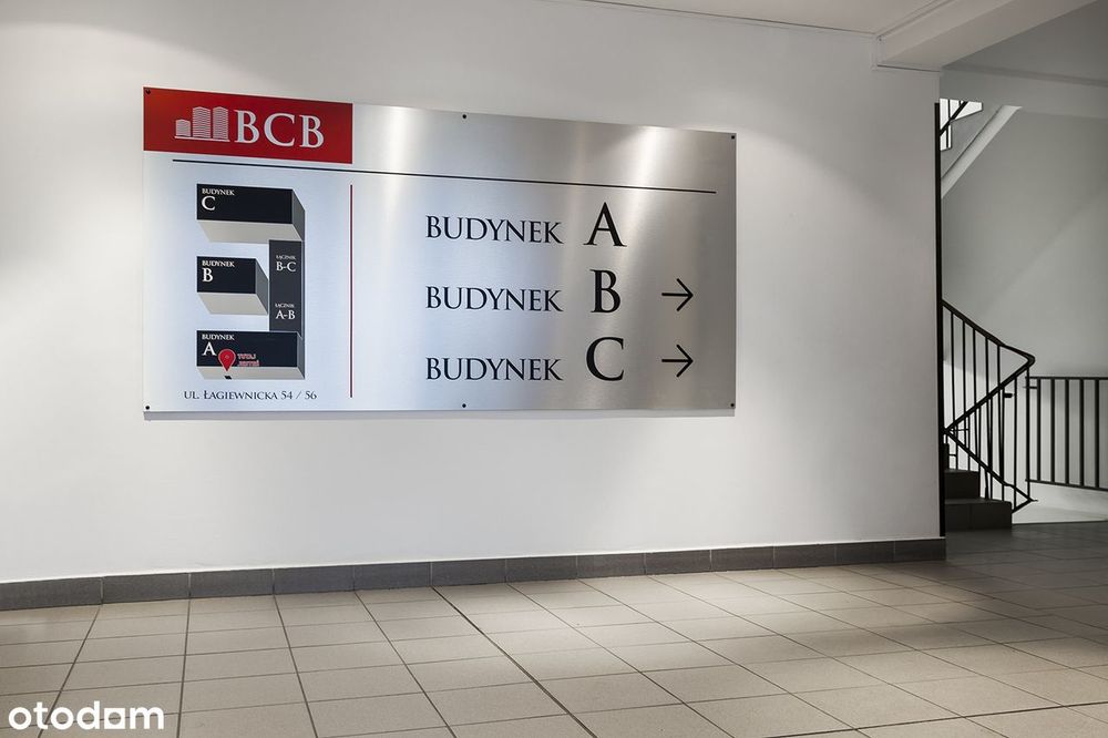 lokal na biuro ok. 37 m2 ( dwa pokoje) parter