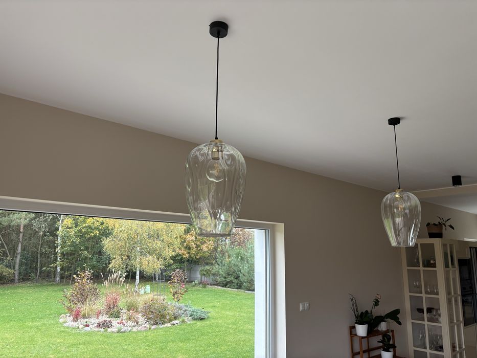 Duża lampa sufitowa