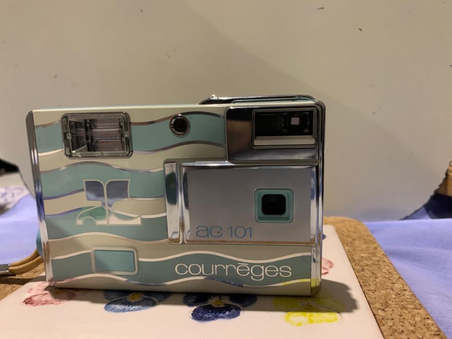 Minolta Courreges Ac101 - não testada