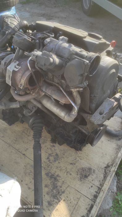 VW Jetta Golf V silnik 2,0 BMM