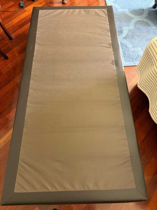 Sommier forrado a pele Mindol tamanho 90 x 200 cm + colchão Emma